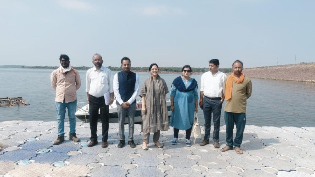 More than 300 cages have been installed at Halali Dam under the Pradhan Mantri Matsya Sampada Yojana (PMMSY)