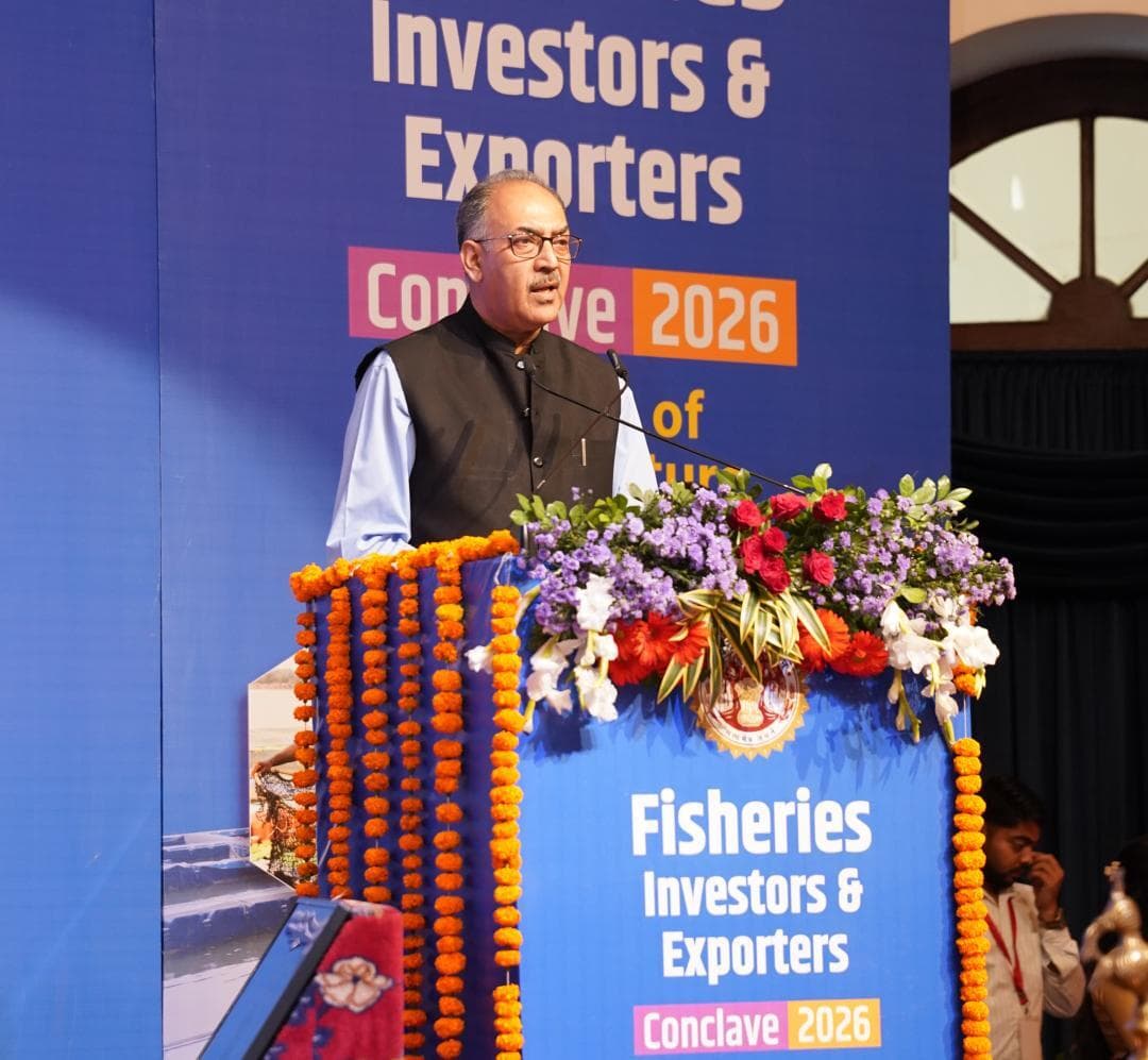 Dr. Abhilaksh Likhi, Secretary, DoF, Government of India, addressed the Fisheries Investors & Exporters Conclave 2026